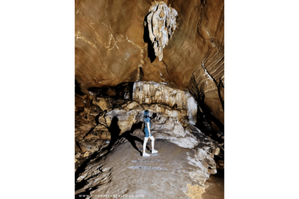 Kotumsar cave